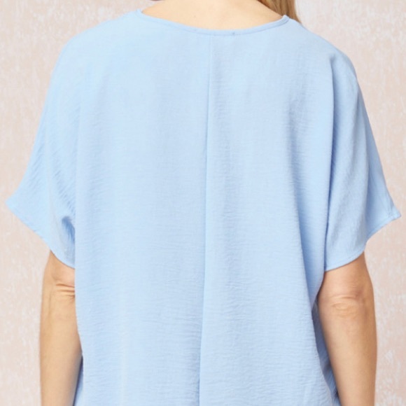 Basic V Neck - Picture 2 of 2